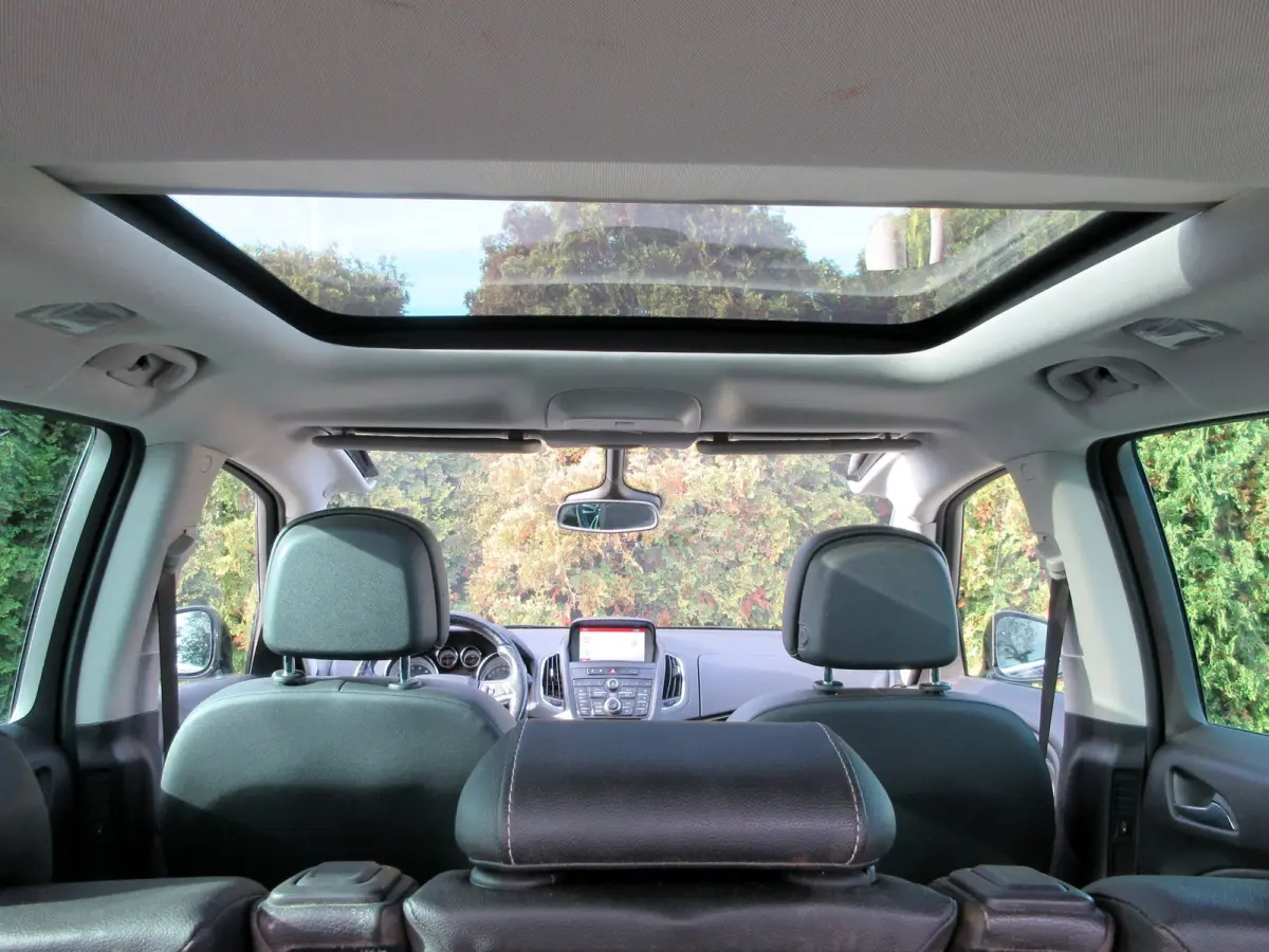 Tourer 1.4 Business+ 7 persoons * Panoramadak * Trekhaak *