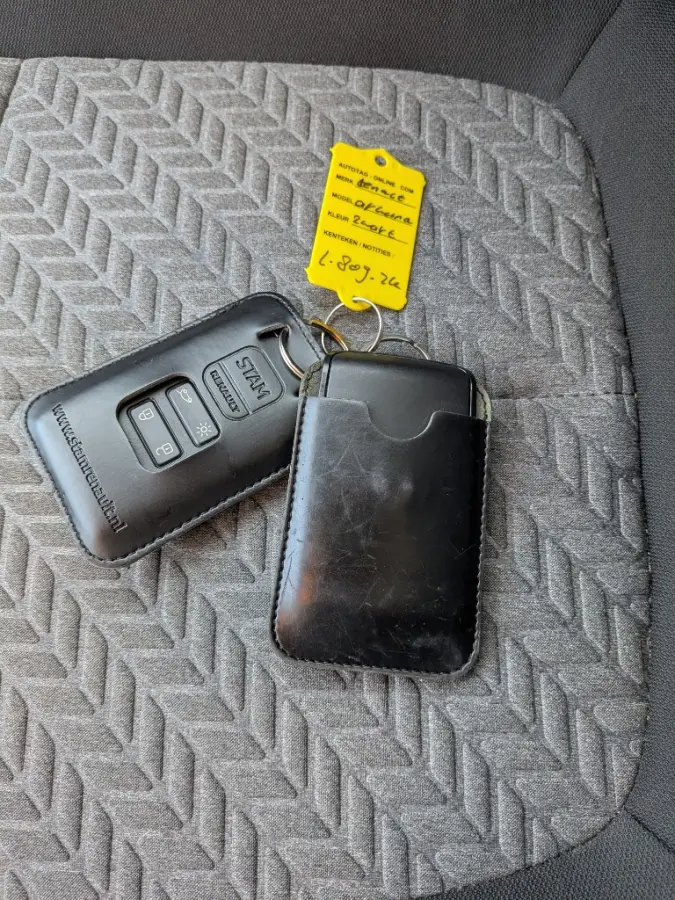 1.3 TCe Limited l Trekhaak Wegklapbaar l Navigatie l Parkeersensoren l Apple Car Play / Android l Climate Control l Cr Control l