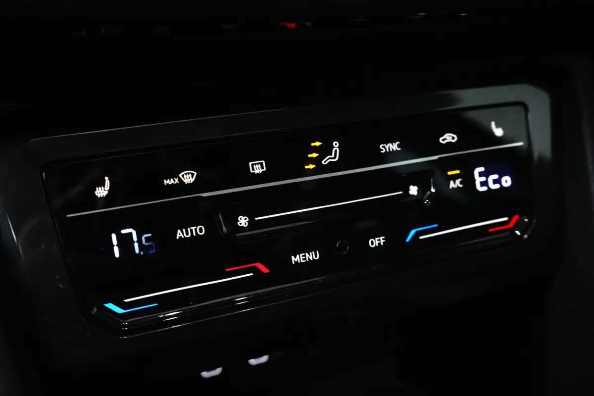 1.4 e-Hybrid 245PK DSG-6 FR | TREKHAAK | PANORAMADAK | ELEKTR. A. KLEP | NAVIGATIE | INTERIEURVOORW. | STOELVERW.