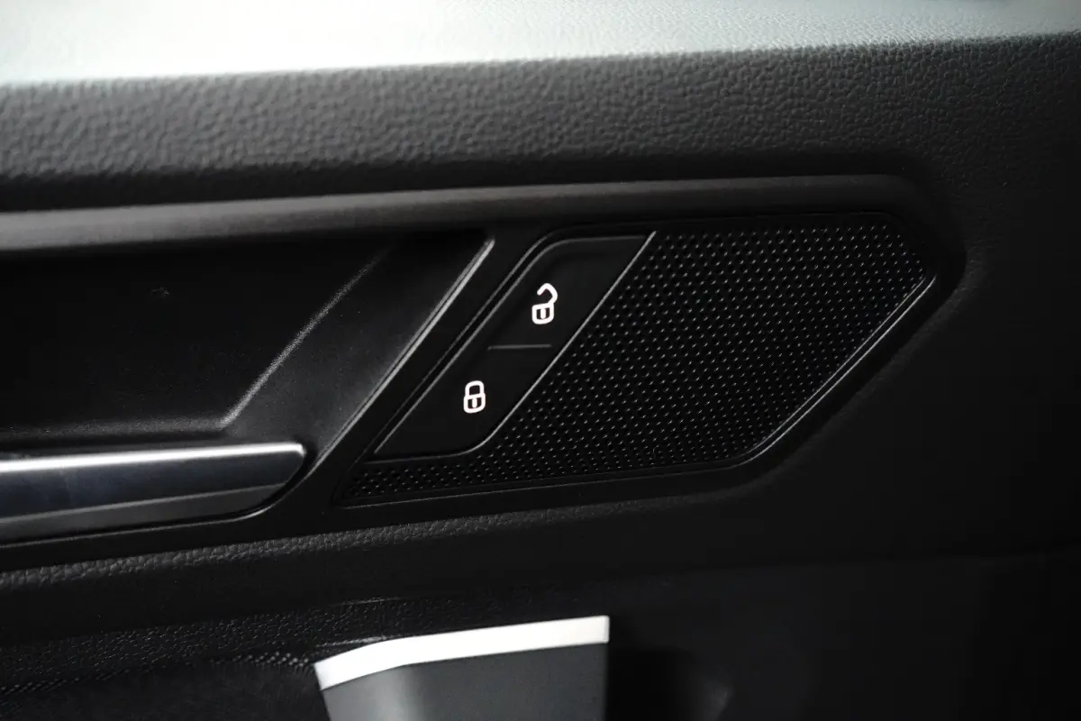 1.4 e-Hybrid 245PK DSG-6 FR | TREKHAAK | PANORAMADAK | ELEKTR. A. KLEP | NAVIGATIE | INTERIEURVOORW. | STOELVERW.
