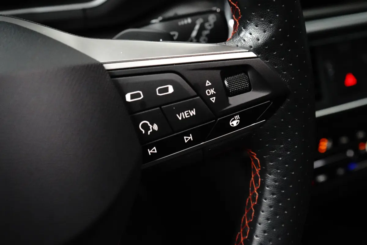 1.4 e-Hybrid 245PK DSG-6 FR | TREKHAAK | PANORAMADAK | ELEKTR. A. KLEP | NAVIGATIE | INTERIEURVOORW. | STOELVERW.