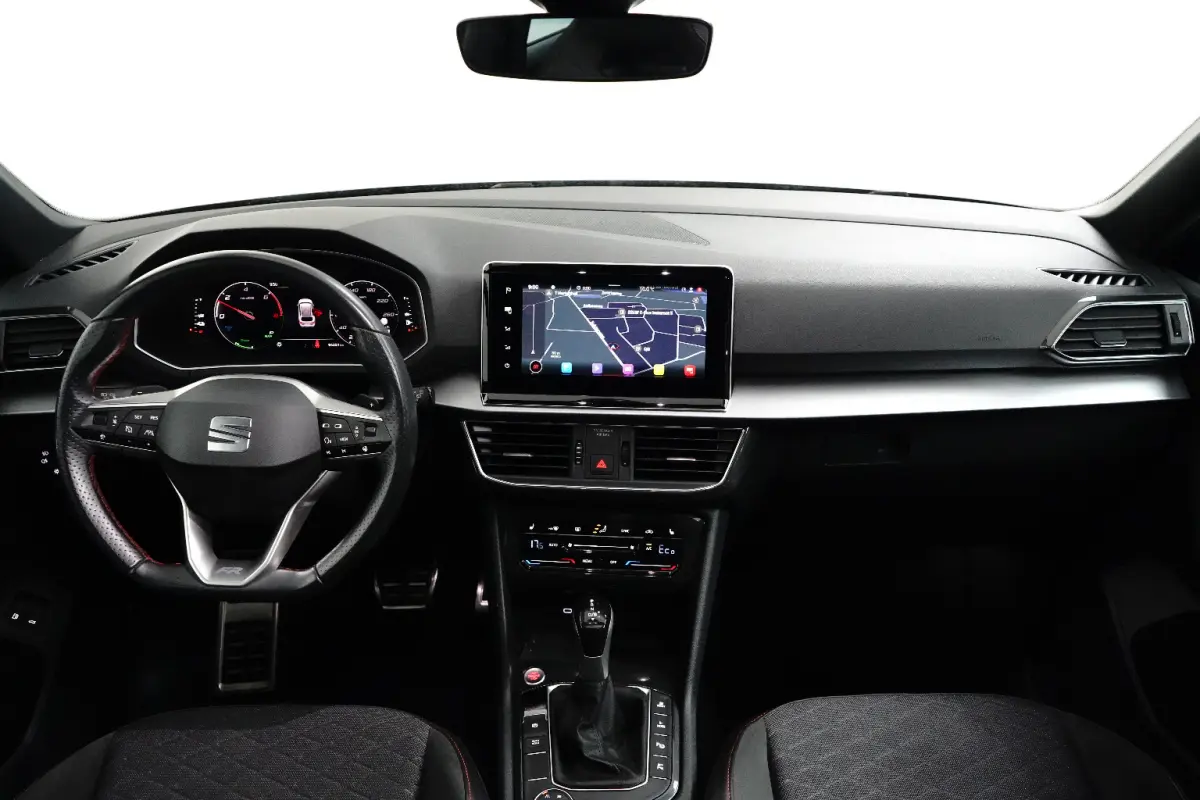 1.4 e-Hybrid 245PK DSG-6 FR | TREKHAAK | PANORAMADAK | ELEKTR. A. KLEP | NAVIGATIE | INTERIEURVOORW. | STOELVERW.