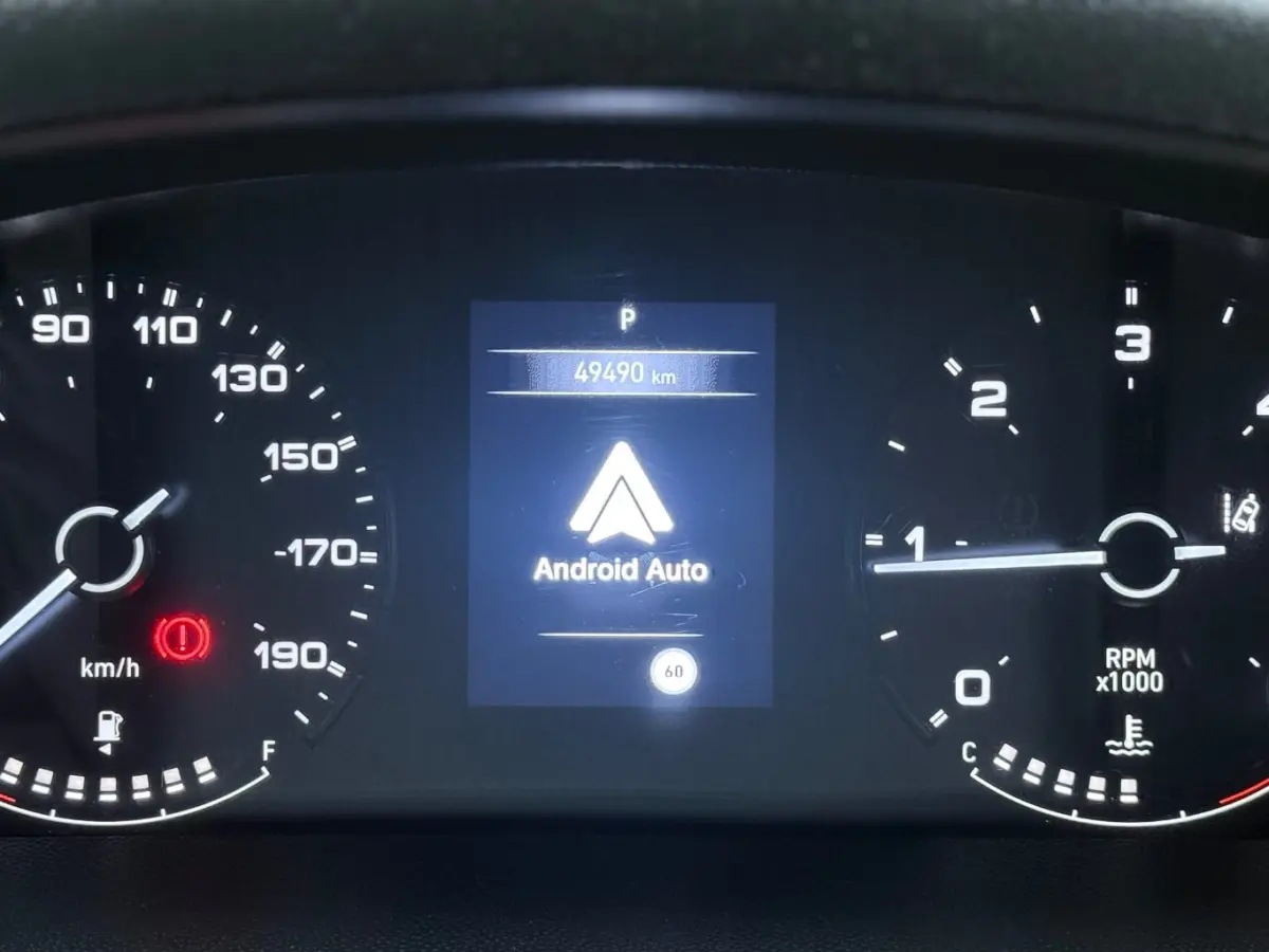 2.2 140pk AUTOMAAT L3H2 3.5t | Achteruitrijcamera | Airco | Apple carplay