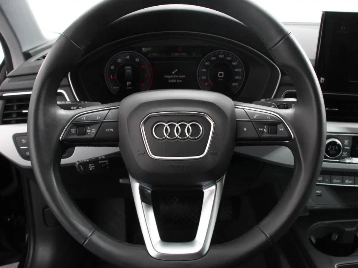 40 TFSI 205pk Automaat S Line Plus Navigatie Climate Control Cruise control Lichtmetalen velgen Stoelverwarming Parkeersensoren Elektrische achterklep