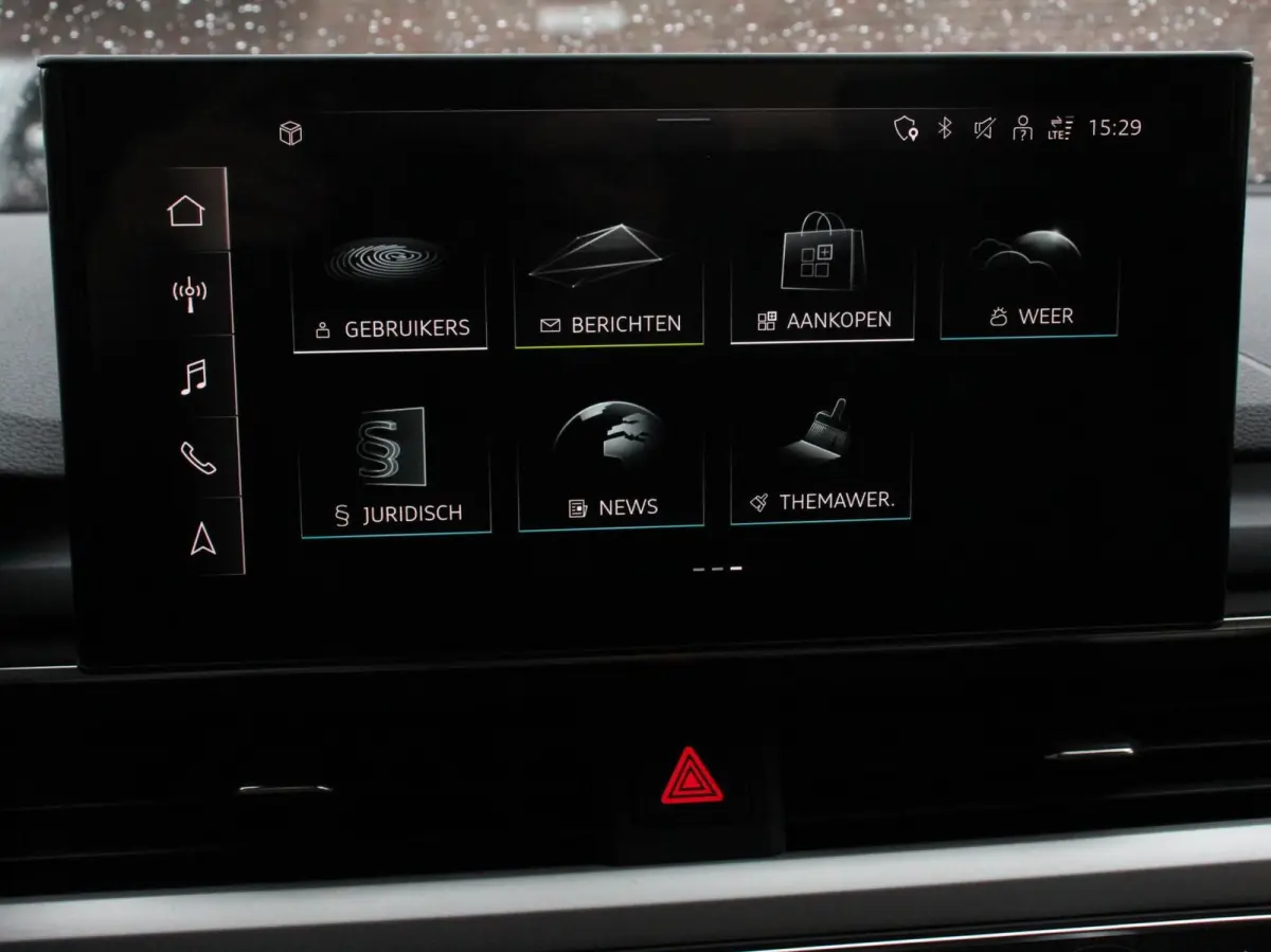 40 TFSI 205pk Automaat S Line Plus Navigatie Climate Control Cruise control Lichtmetalen velgen Stoelverwarming Parkeersensoren Elektrische achterklep