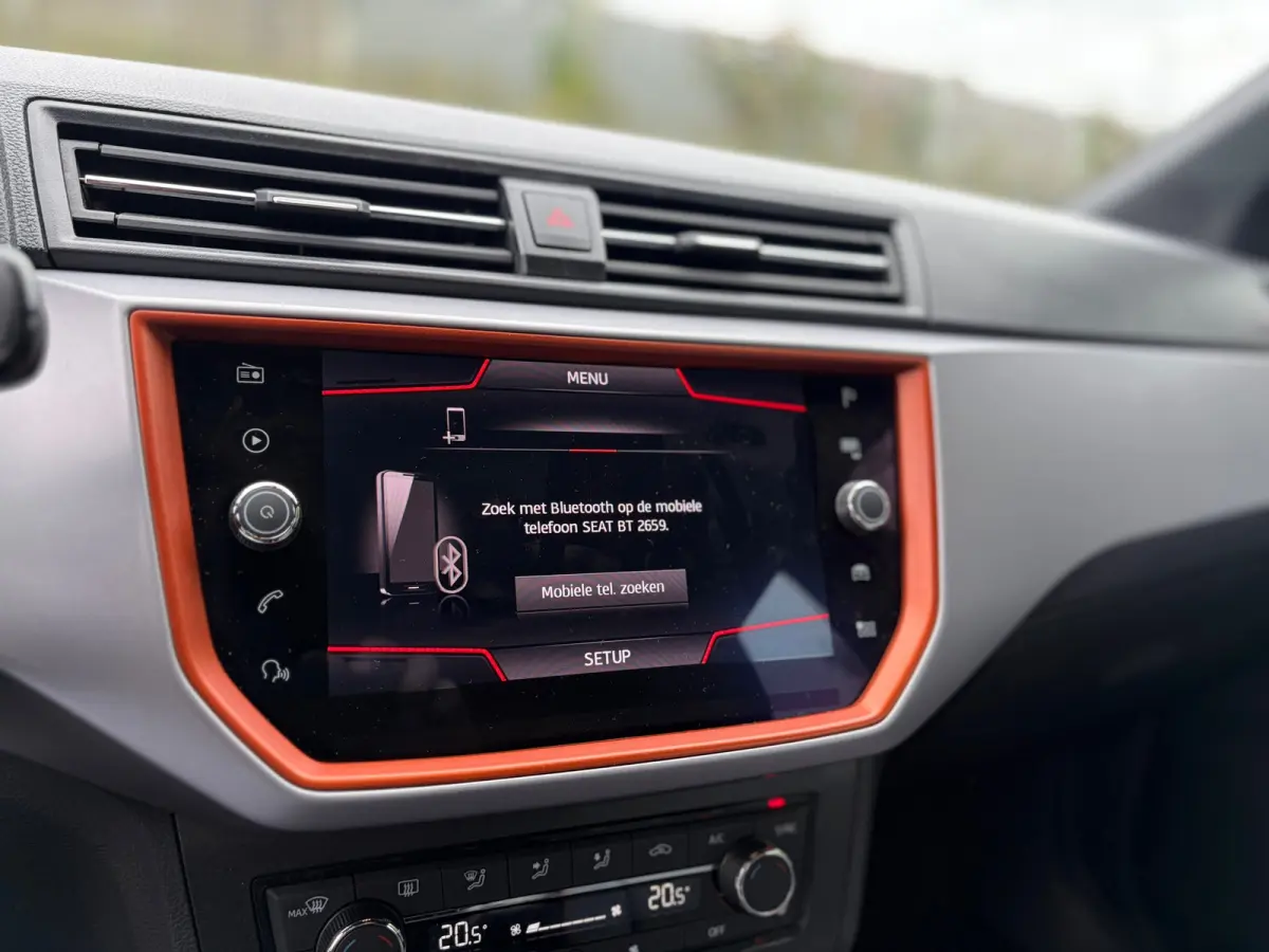 1.0 Beats VIRTUAL DASH I CARPLAY I CLIMA I VOL! I PDC I CRUISE