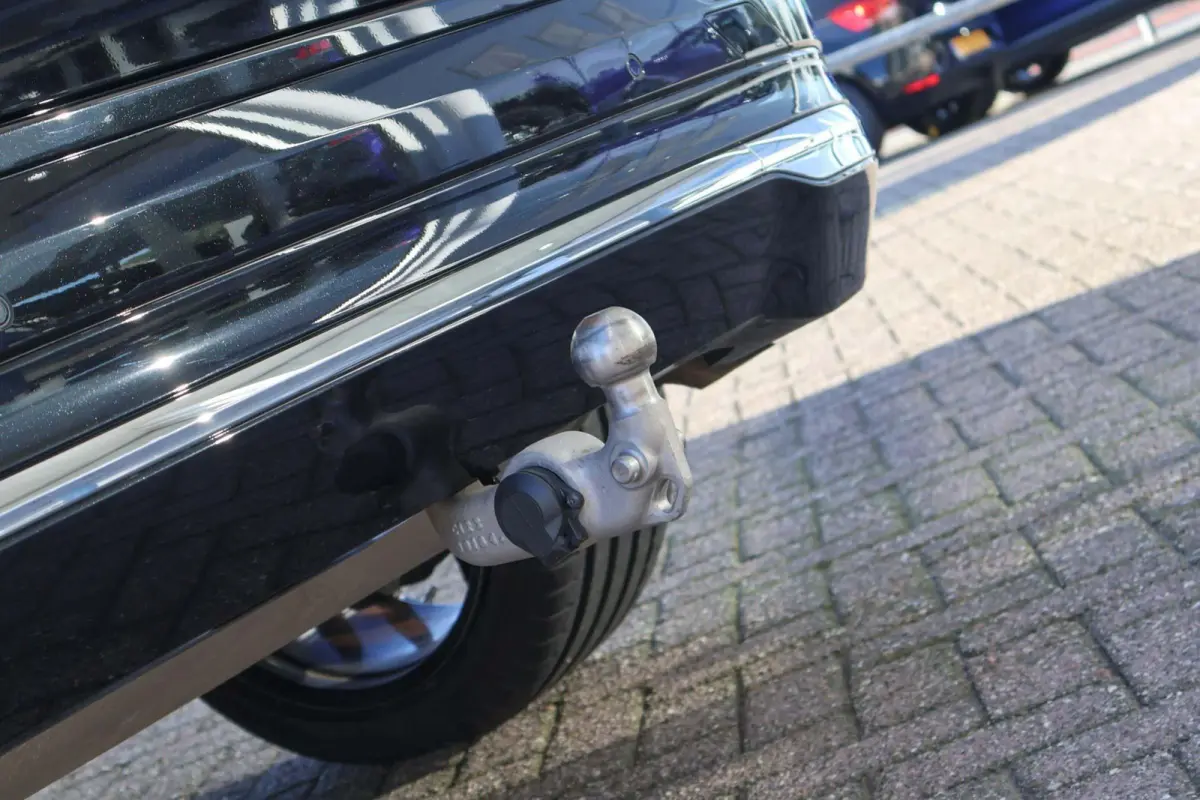 2.0 T6 Plug-in hybrid AWD Essential Edition Bright | SoH 94% | Trekhaak | Panoramadak | Leder | Camera