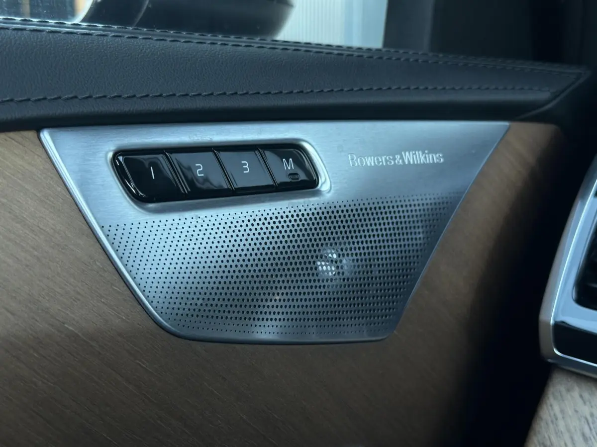 2.0 T8/320pk Twin Engine AWD Inscription|Vol|Pano|Leder|Trekhaak|Bowers&Wilkins|Head-Up|Camera|PDC|22" LMV