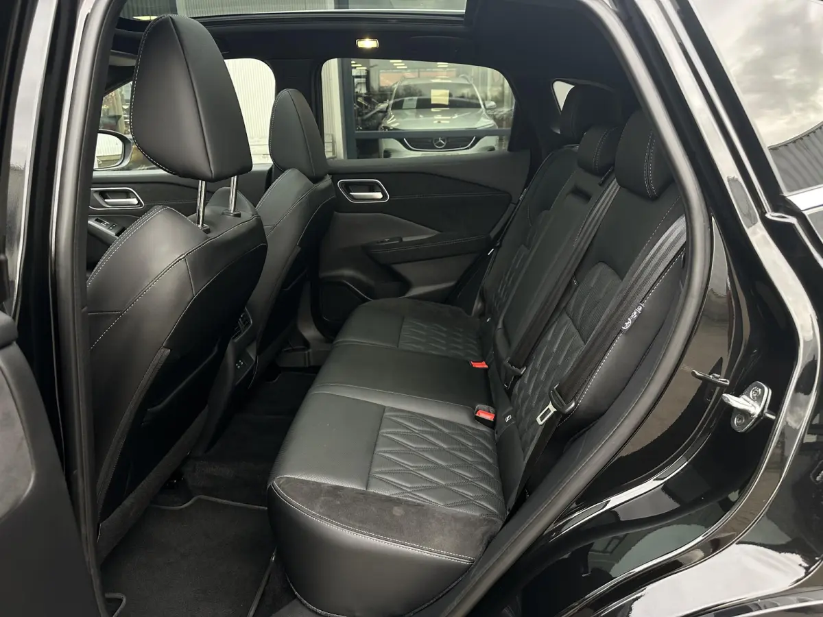 1.3 MHEV Xtronic Tekna Plus |Carplay|20"|Head-Up|Alcantara dashboard|Pano-dak|Massage|Stoelverw.|Adapt.Cruise|360° camera