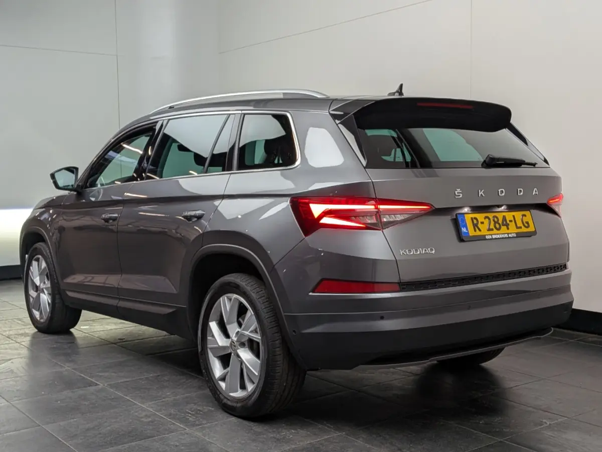 1.5 TSI Business Edition Plus 7p. l 360gr Camera l Stoel en Stuurverwarming l Elekt. Klep l Elektr. Trekhaak l Elektr. Stoel incl Memory l