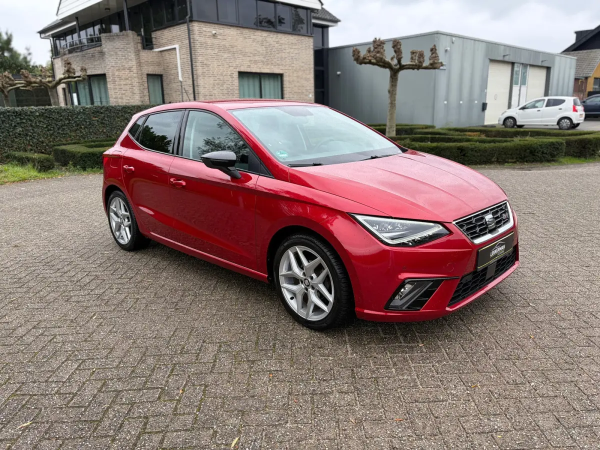 1.0 TSI FR CARPLAY I PDC I CRUISE I CLIMA I NWE APK I LED I MOOI