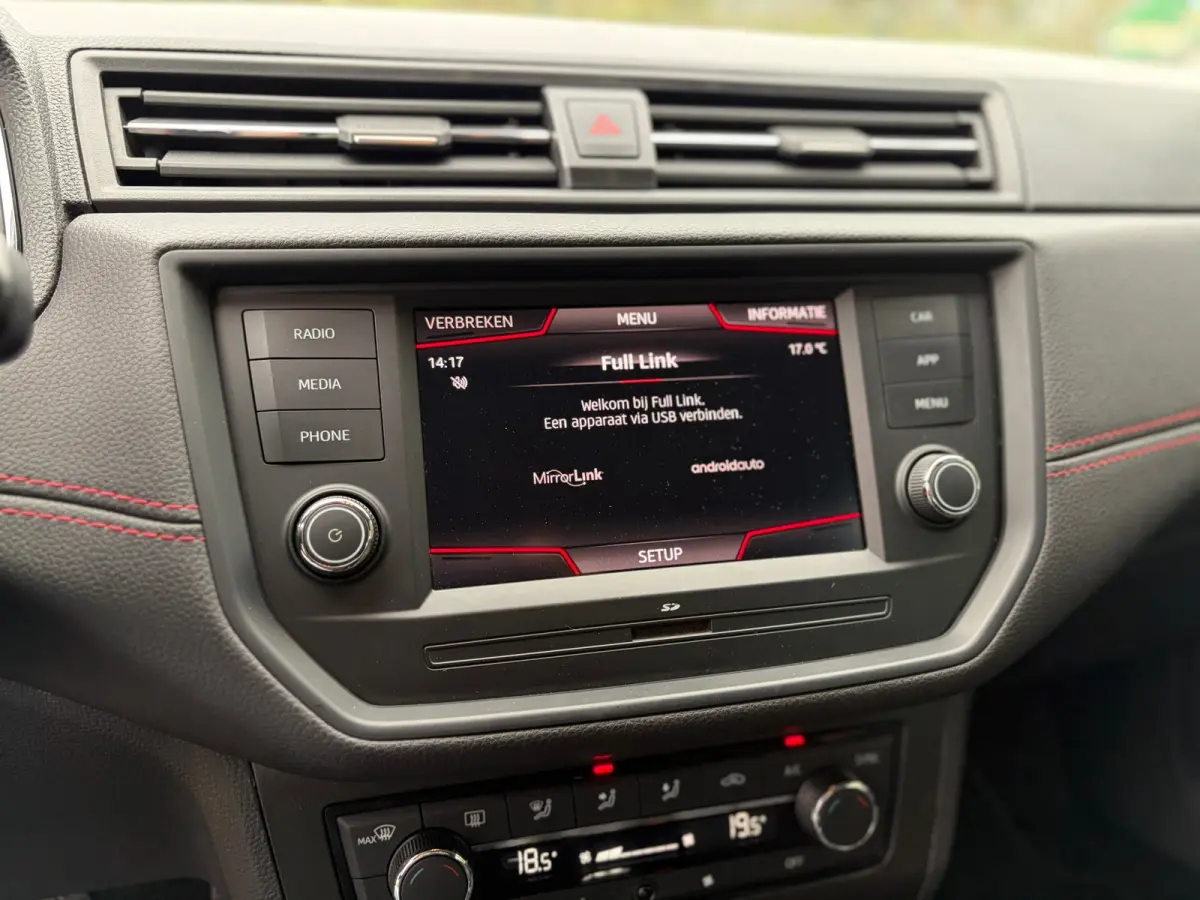 1.0 TSI FR CARPLAY I PDC I CRUISE I CLIMA I NWE APK I LED I MOOI