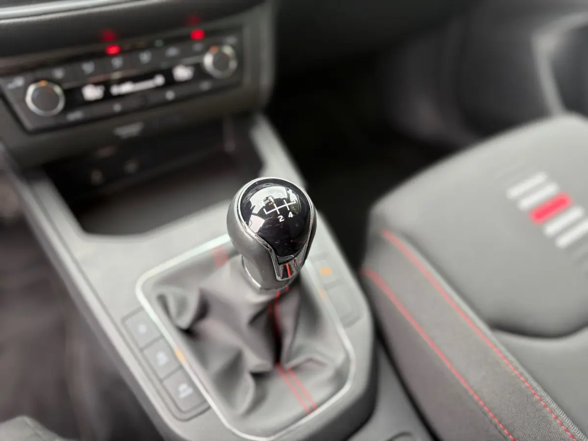 1.0 TSI FR CARPLAY I PDC I CRUISE I CLIMA I NWE APK I LED I MOOI