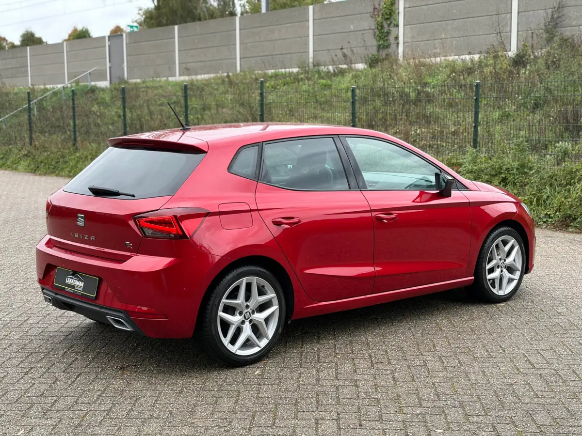 1.0 TSI FR CARPLAY I PDC I CRUISE I CLIMA I NWE APK I LED I MOOI