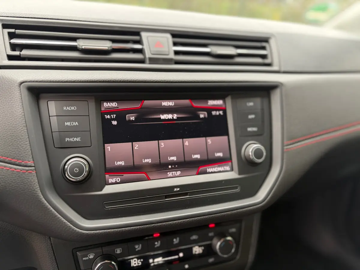 1.0 TSI FR CARPLAY I PDC I CRUISE I CLIMA I NWE APK I LED I MOOI