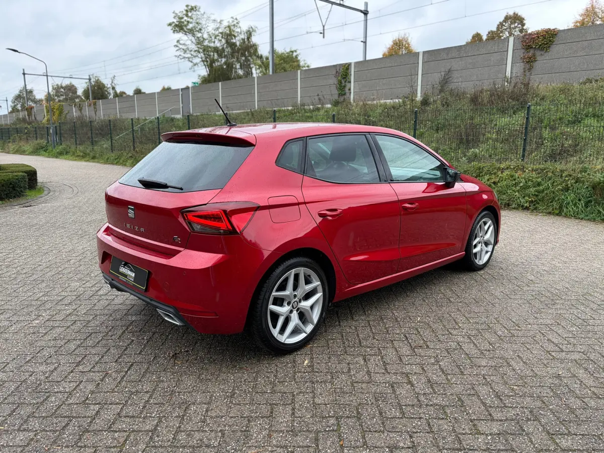 1.0 TSI FR CARPLAY I PDC I CRUISE I CLIMA I NWE APK I LED I MOOI