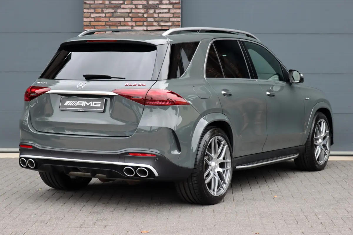 AMG 53 Hybrid 4MATIC+ | Manufaktur | Luchtvering | Carbon | Massage | HUD | Vlakkenverwarming | Trekhaak | Burmester | Stoelventilatie |