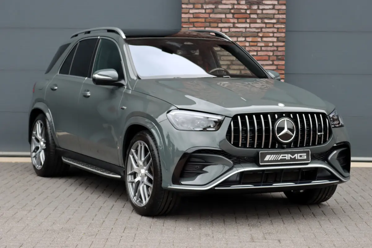 AMG 53 Hybrid 4MATIC+ | Manufaktur | Luchtvering | Carbon | Massage | HUD | Vlakkenverwarming | Trekhaak | Burmester | Stoelventilatie |