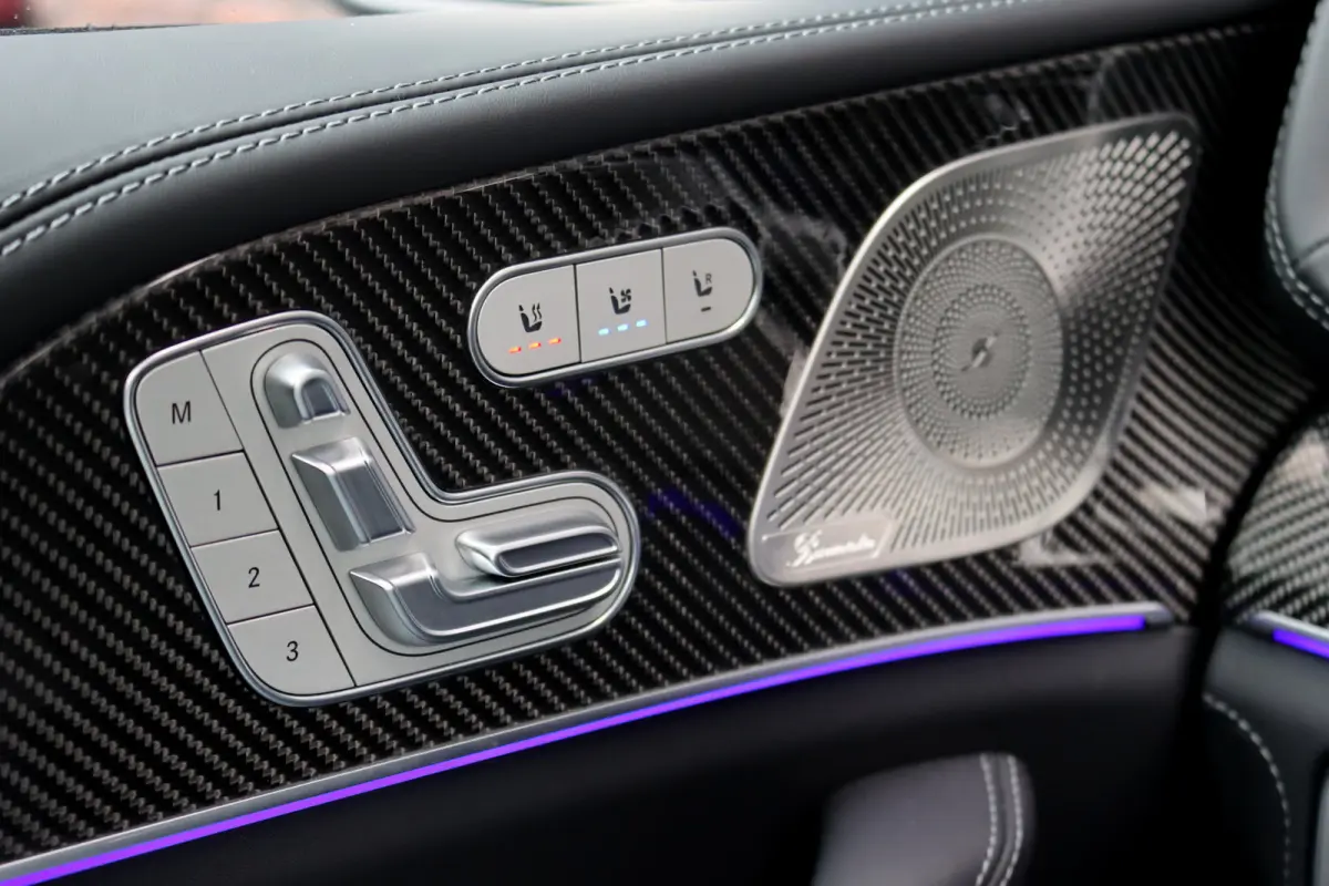AMG 53 Hybrid 4MATIC+ | Manufaktur | Luchtvering | Carbon | Massage | HUD | Vlakkenverwarming | Trekhaak | Burmester | Stoelventilatie |