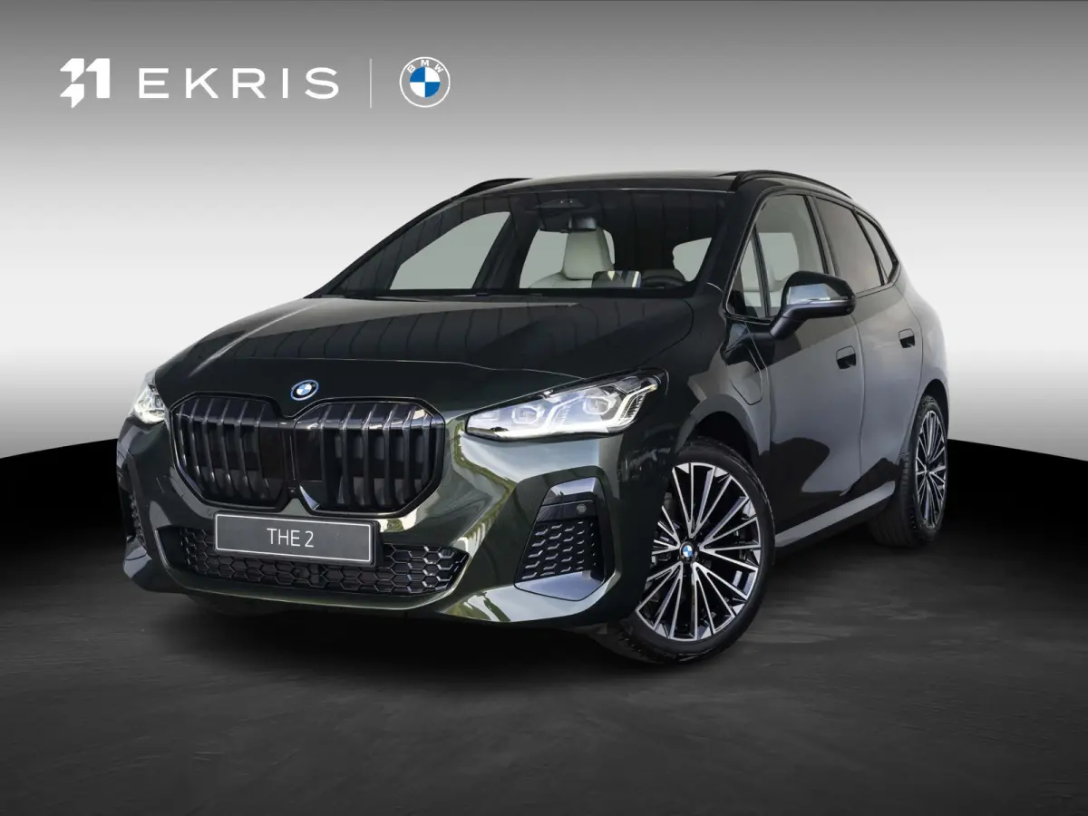 225e xDrive M Sportpakket | Travel-pakket | Comfort Pack | Innovation Pack |