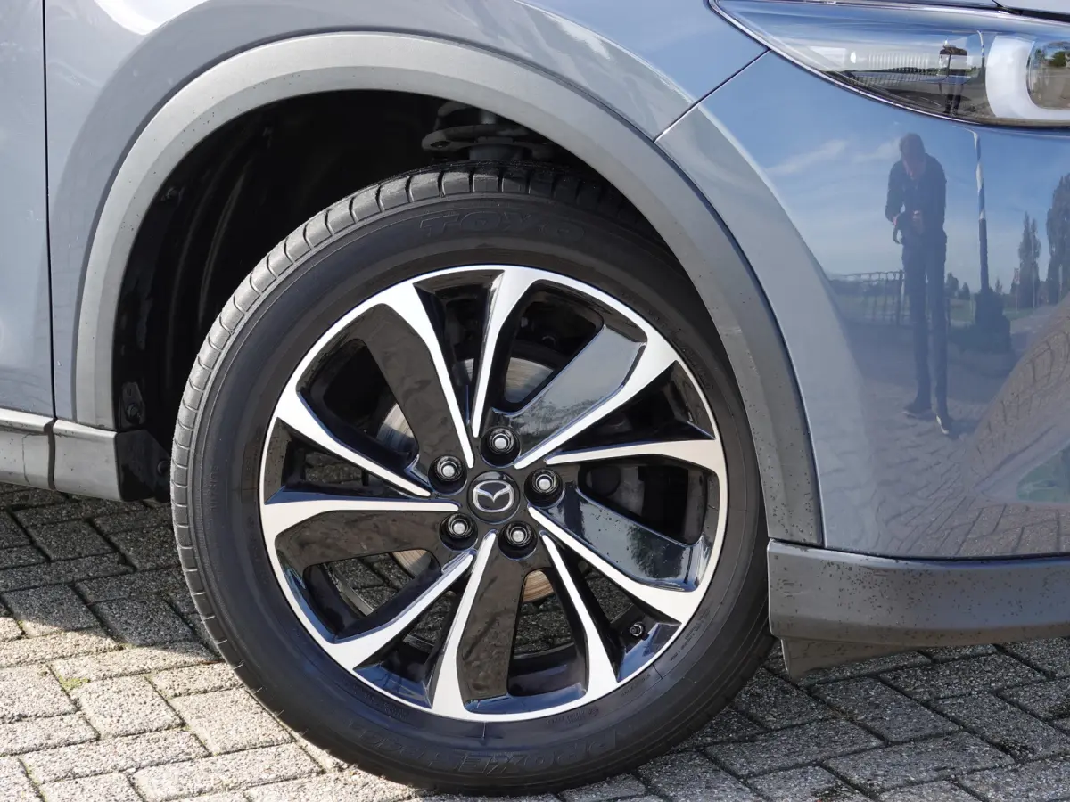 2.0 e-SkyActiv-G M Hybrid 165 Exclusive LEER | DAKJE | BOSE | TREKH. | HUD