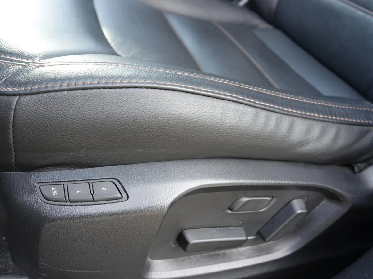 2.0 e-SkyActiv-G M Hybrid 165 Exclusive LEER | DAKJE | BOSE | TREKH. | HUD