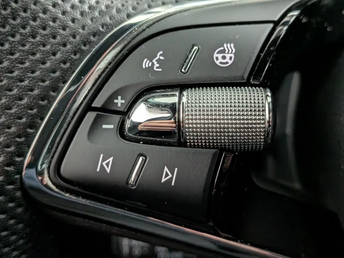 1.5 TSI ACT Sportline Business l 1e Eigenaar l Camera l Adapt. Cr Control l PDC l Stoelverwarming l Elekt. Klep l Voorruitverwarming l