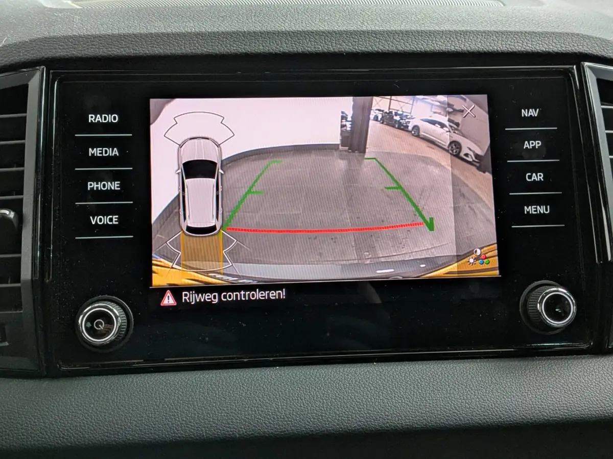 1.5 TSI ACT Sportline Business l 1e Eigenaar l Camera l Adapt. Cr Control l PDC l Stoelverwarming l Elekt. Klep l Voorruitverwarming l