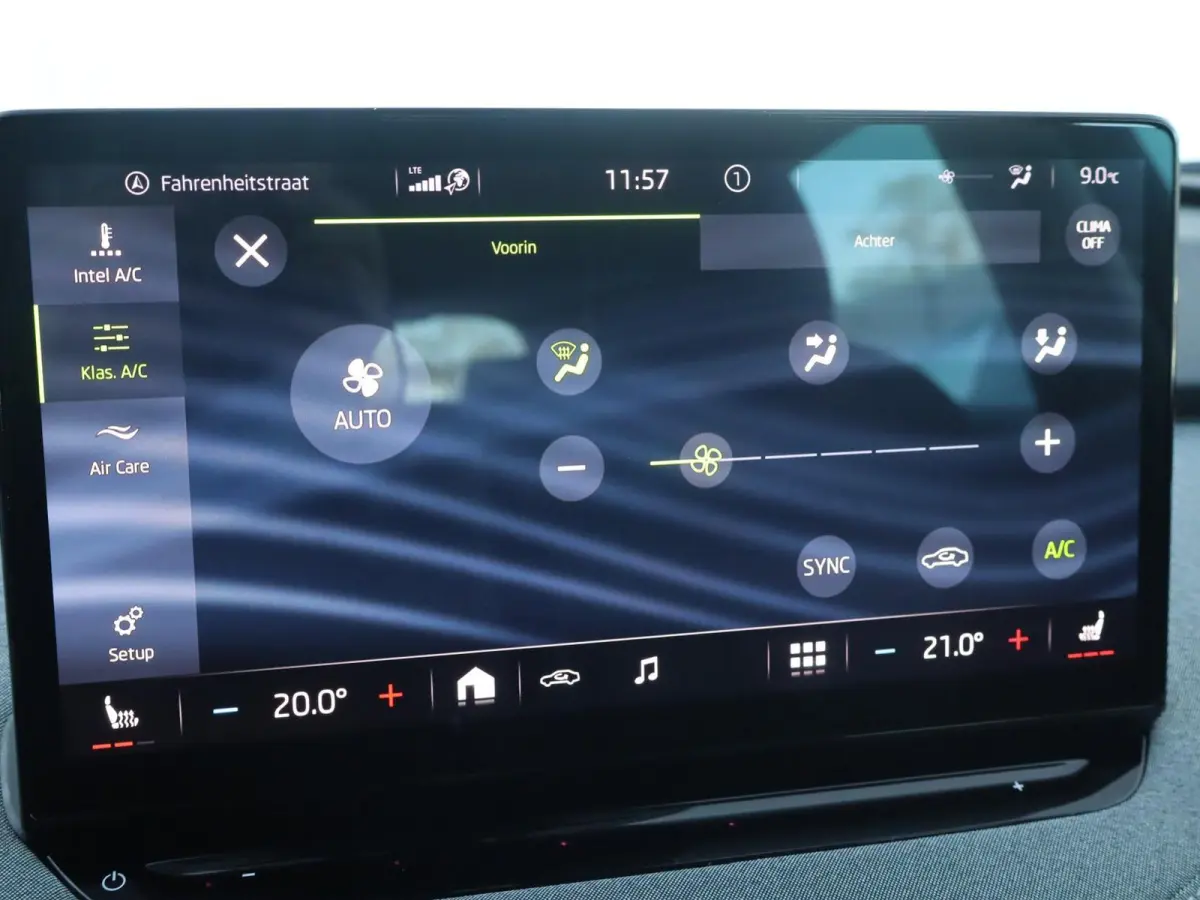 60 180pk | SoH 95% | Apple Carplay/Android Auto |  Achteruitrijcamera | 19" Velgen