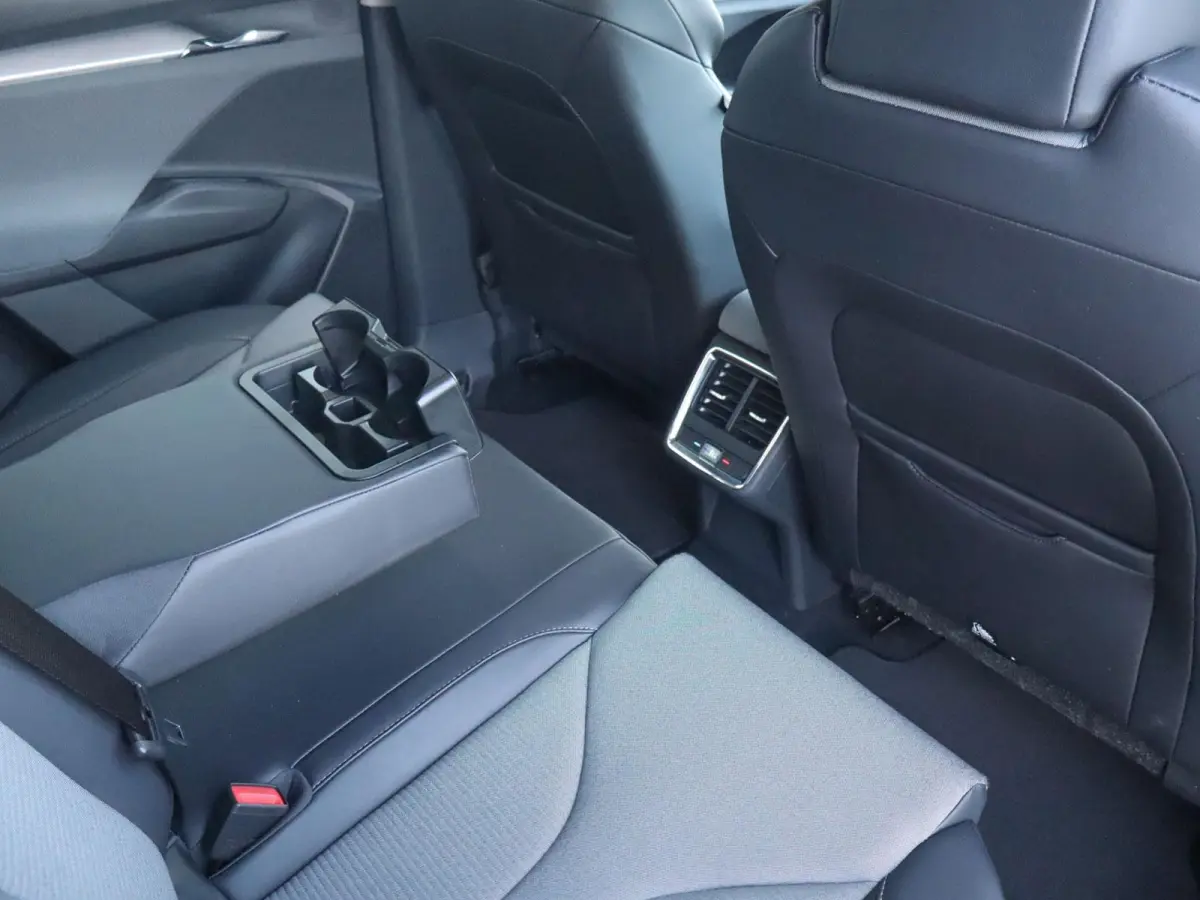 60 180pk | SoH 95% | Apple Carplay/Android Auto |  Achteruitrijcamera | 19" Velgen