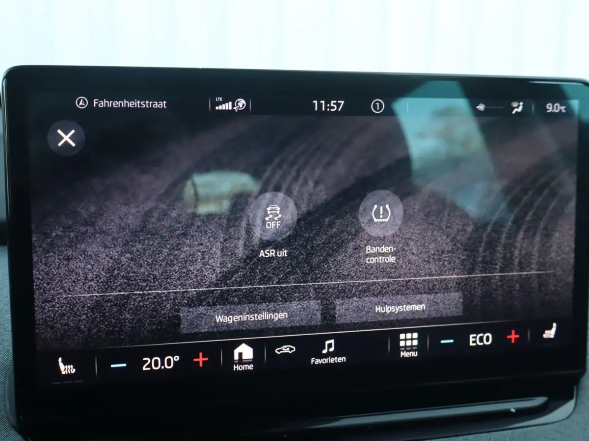 60 180pk | SoH 95% | Apple Carplay/Android Auto |  Achteruitrijcamera | 19" Velgen