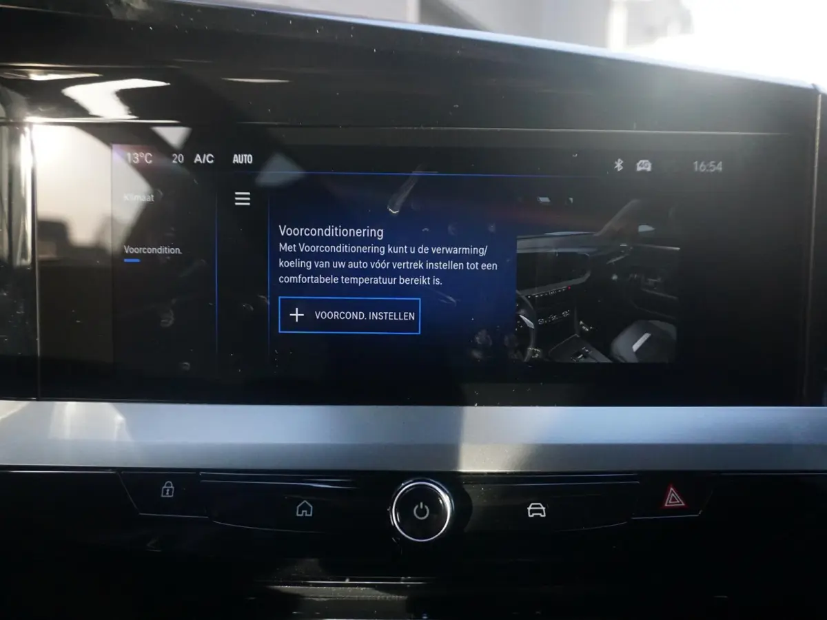 Edition 54 kWh stuurwiel verwarmd l cruise control adaptief en stuurhulp l Apple Carplay/Android Auto
