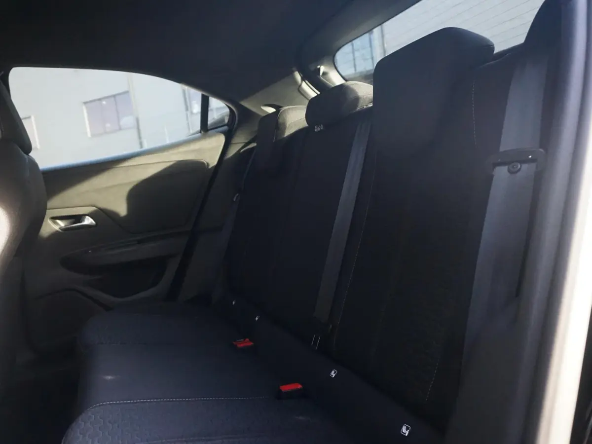 Edition 54 kWh stuurwiel verwarmd l cruise control adaptief en stuurhulp l Apple Carplay/Android Auto