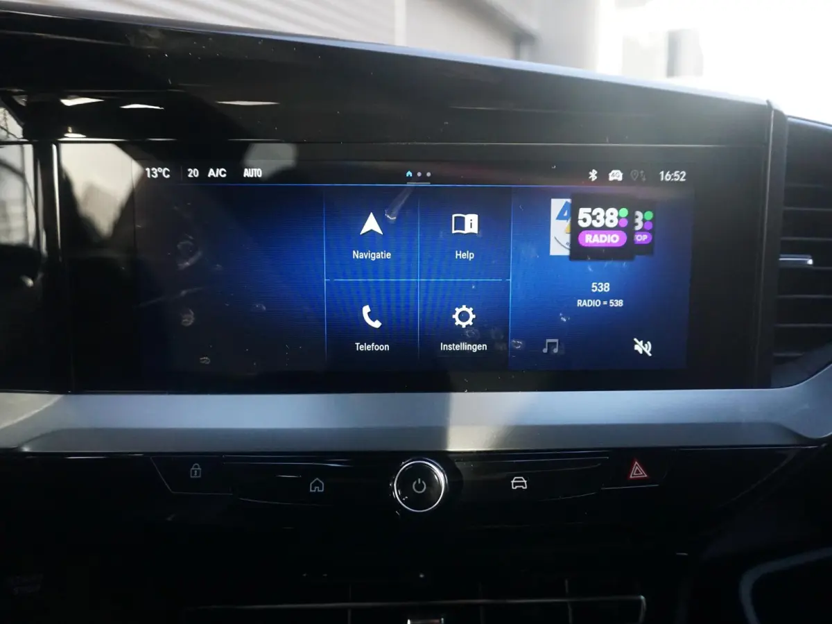 Edition 54 kWh stuurwiel verwarmd l cruise control adaptief en stuurhulp l Apple Carplay/Android Auto