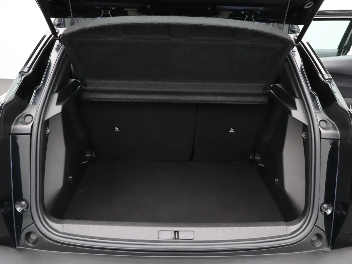 EV Active Pack 50 kWh SOH 91% | Carplay | PDC | Cruise Control | 16" Lichtmetalen Velgen | Climate Control | Origineel NL!