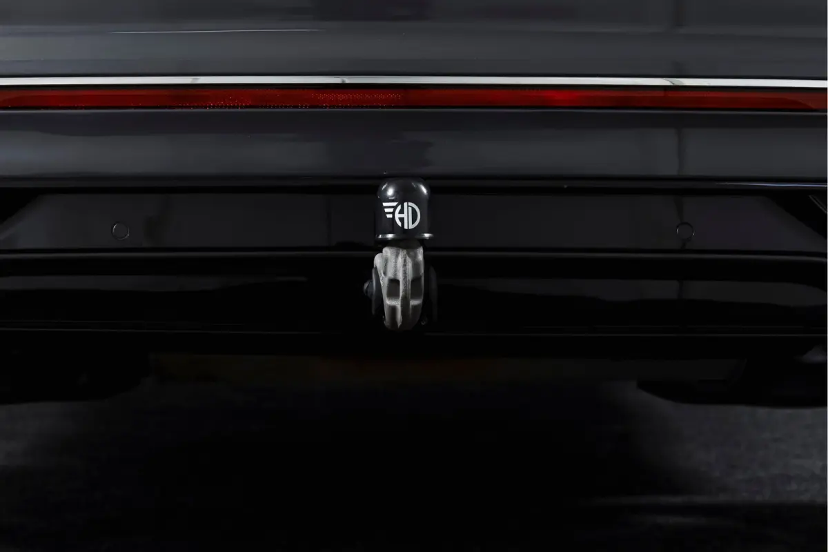 1.4 TSI eHybrid R-Line Business+ | S/K- Panodak | Dig. Cockpit | Adapt. Cockpit | Stoelverw. | PDC | Camera | NAV + App. Connect | ECC | Afn. Trekhaak | Elek. Klep | LM  19" |
