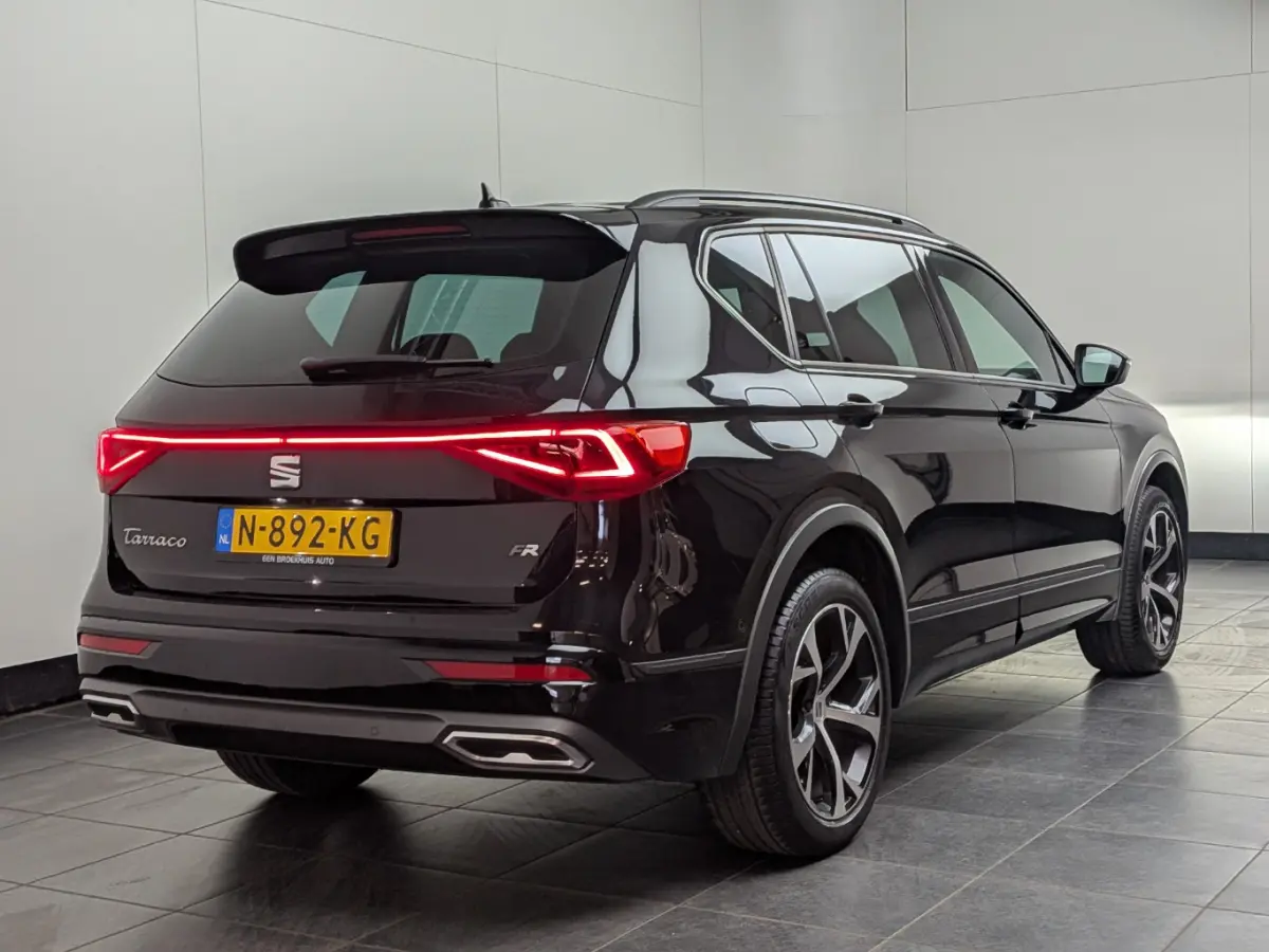 1.5 TSI FR Business Intense l 360gr Camera l Elektr. Stoel incl Memory l Stoelverwarming l Adaptive Cr Control l Apple Car Play / Android l