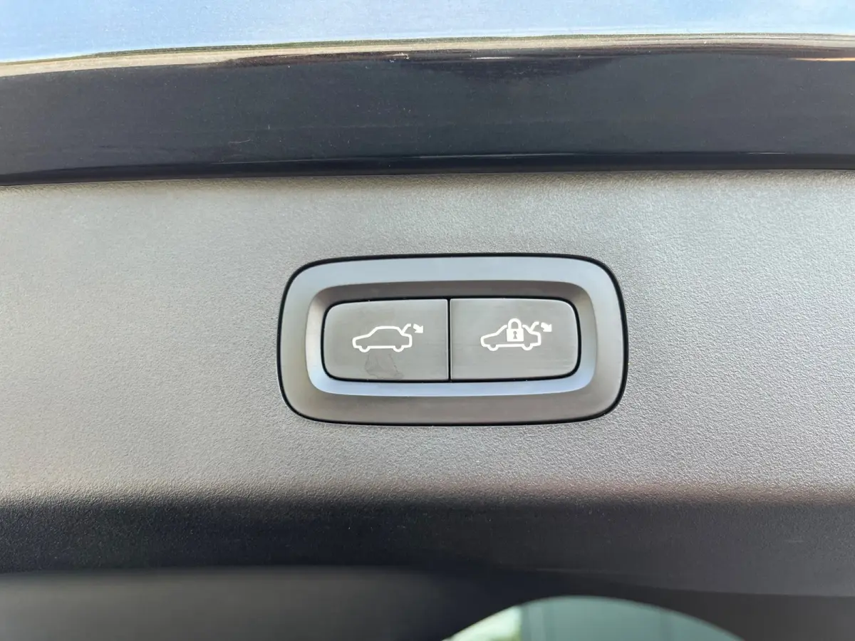 1.5 MY24 NL.Auto/Zwarte Hemel/360Camera/Panoramadak/Hybrid/Carplay/1Ste Eigenaar/Dealer onderhouden