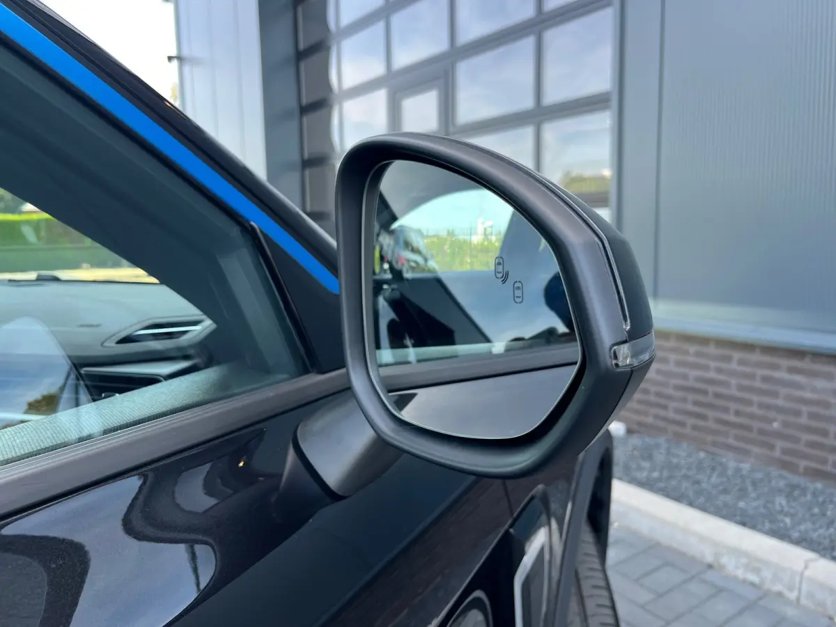 1.5 MY24 NL.Auto/Zwarte Hemel/360Camera/Panoramadak/Hybrid/Carplay/1Ste Eigenaar/Dealer onderhouden