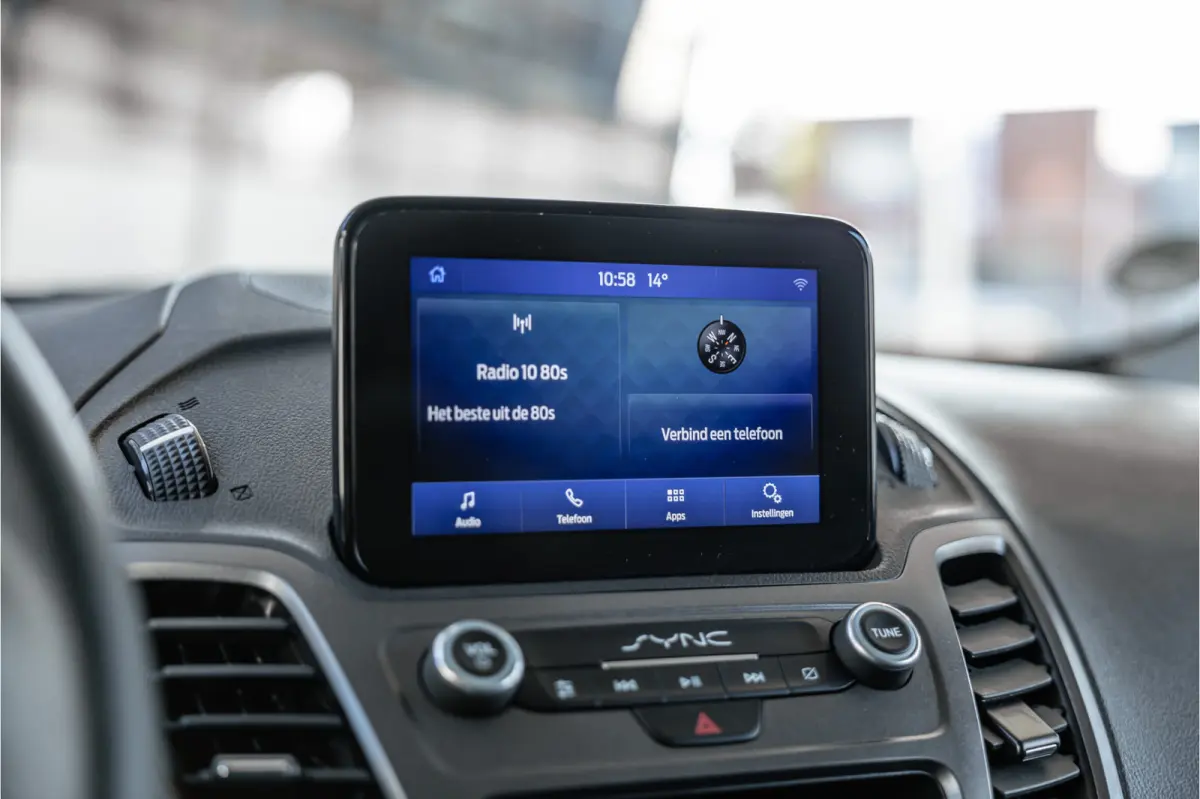 1.5 EcoBlue L2 | L+R Schuifdeuren | CarPlay | Camera | Stoelverwarming | 3-zitter | DAB | PDC V+A | Dealer onderhouden | Nieuwe APK