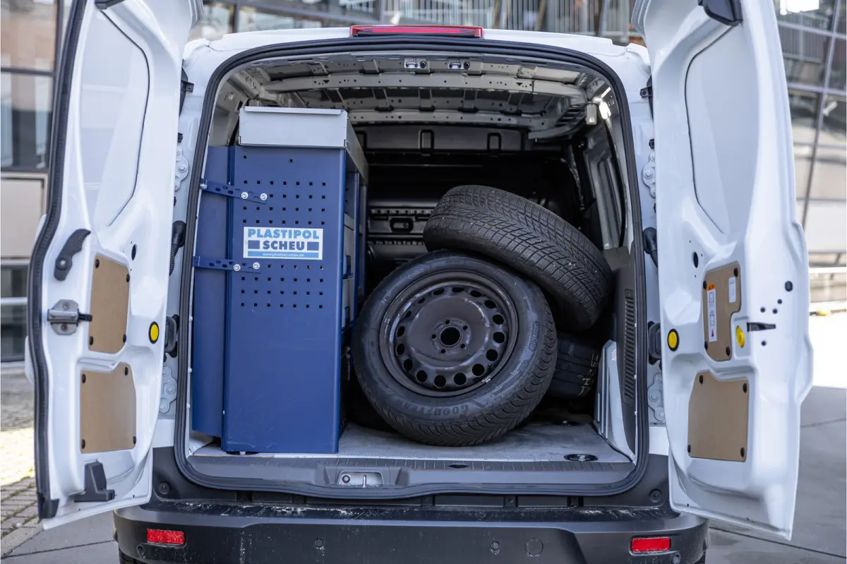 1.5 EcoBlue L2 | L+R Schuifdeuren | CarPlay | Camera | Stoelverwarming | 3-zitter | DAB | PDC V+A | Dealer onderhouden | Nieuwe APK