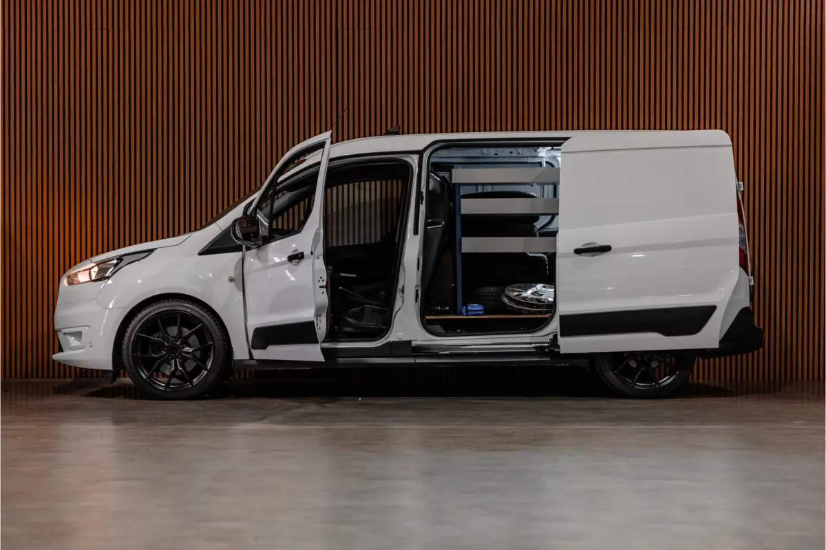 1.5 EcoBlue L2 | L+R Schuifdeuren | CarPlay | Camera | Stoelverwarming | 3-zitter | DAB | PDC V+A | Dealer onderhouden | Nieuwe APK