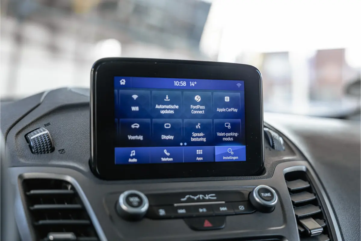 1.5 EcoBlue L2 | L+R Schuifdeuren | CarPlay | Camera | Stoelverwarming | 3-zitter | DAB | PDC V+A | Dealer onderhouden | Nieuwe APK