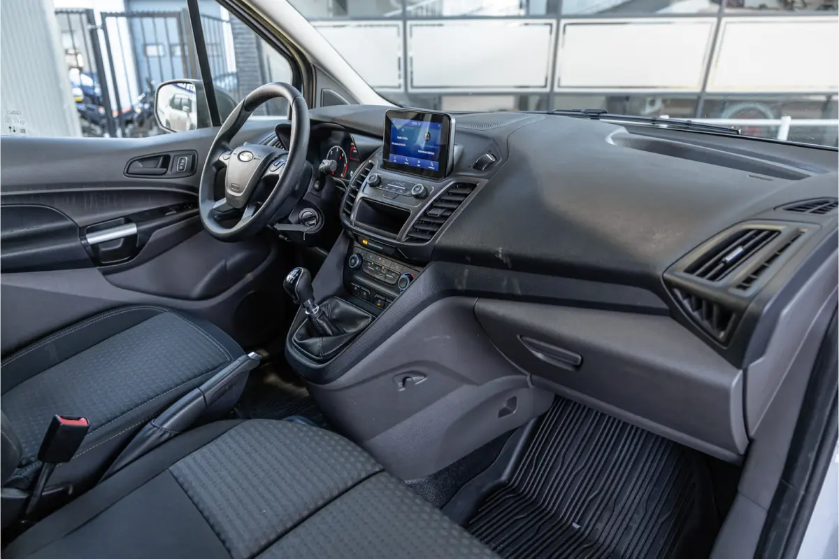 1.5 EcoBlue L2 | L+R Schuifdeuren | CarPlay | Camera | Stoelverwarming | 3-zitter | DAB | PDC V+A | Dealer onderhouden | Nieuwe APK