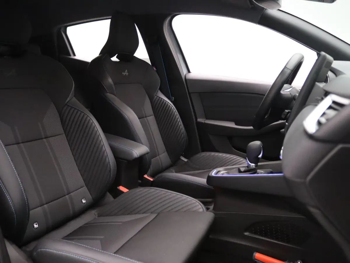 145pk E-Tech Full Hybrid esprit Alpine BOSE | Camera