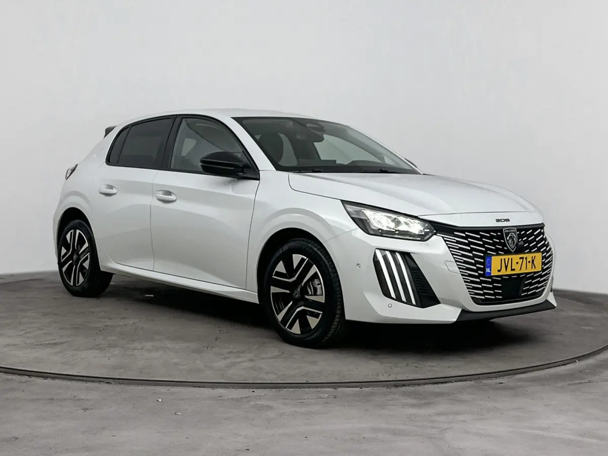 Hybrid 110 pk Automaat Allure | Navigatie | Dodehoekbewaking | Carplay |