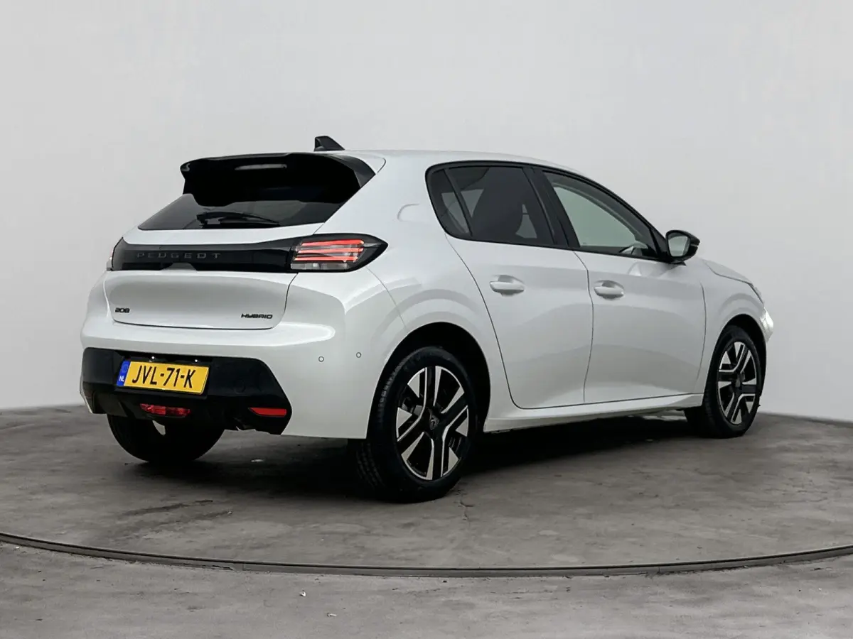 Hybrid 110 pk Automaat Allure | Navigatie | Dodehoekbewaking | Carplay |