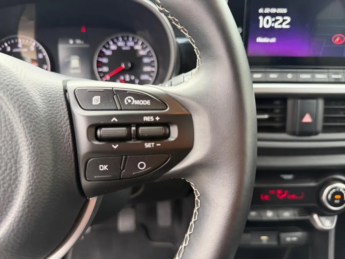 1.0 DPi DynamicPlusLine NAV | AIRCO | CRUIS| CAMERA | KEYLESS ENTRY| CARPLAY|