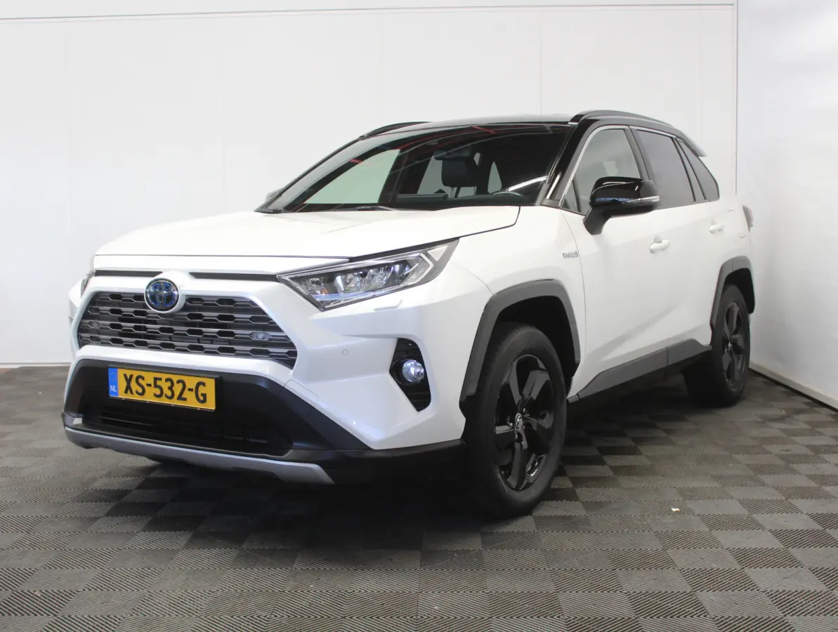 2.5 Hybrid Business CLIMATE | ADAPCRUISE | CARPLAY | DAB | LED | LMV17 | CAMERA | ELECAKLEP | TREKHAAK