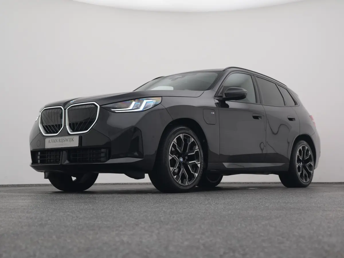 30e xDrive M-Sport | PANO | 360° | H&K | HUD | STOELVERWARMING